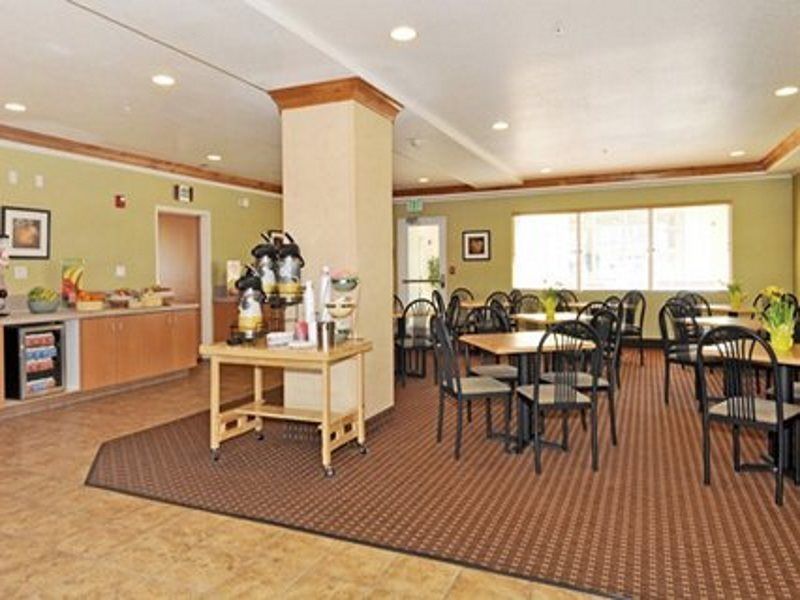 Quality Inn & Suites Denver International Airport מראה חיצוני תמונה